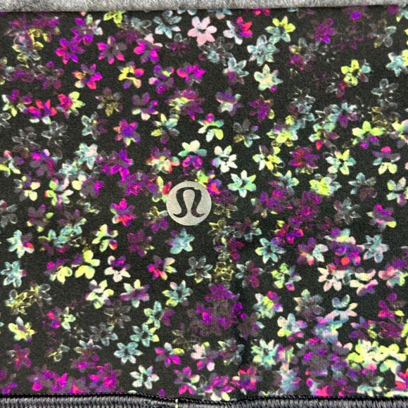 Lululemon Wunder Under HR Tight 25" FLRM Floral Black Size 2 - Picture 6 of 9